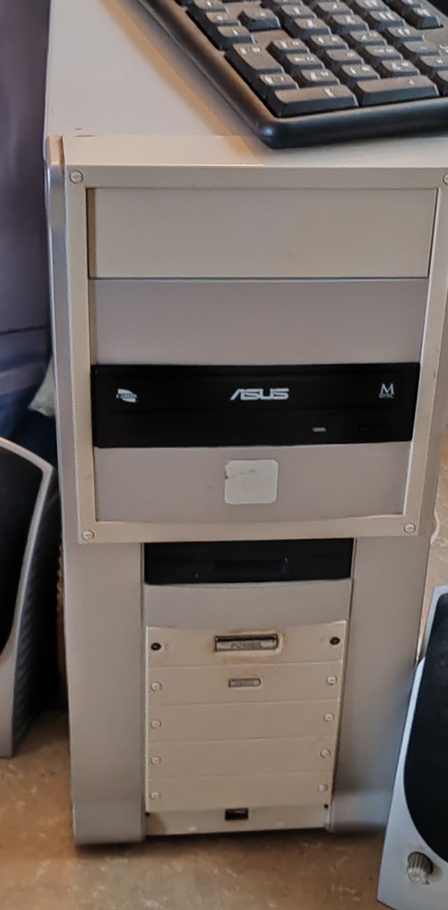 AMD Phenom-940 x 3.00GHz