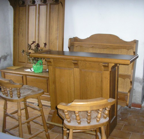 MOBILE BAR+SGABELLI+ BOISERIE