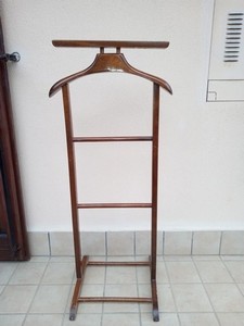 APPENDI ABITI IN LEGNO