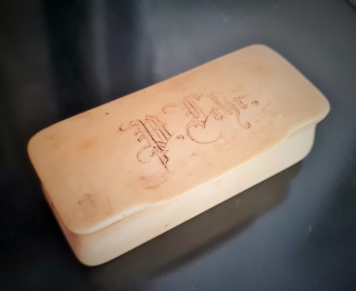 Antico porta tabacco da fiuto   fine  '800  realiz