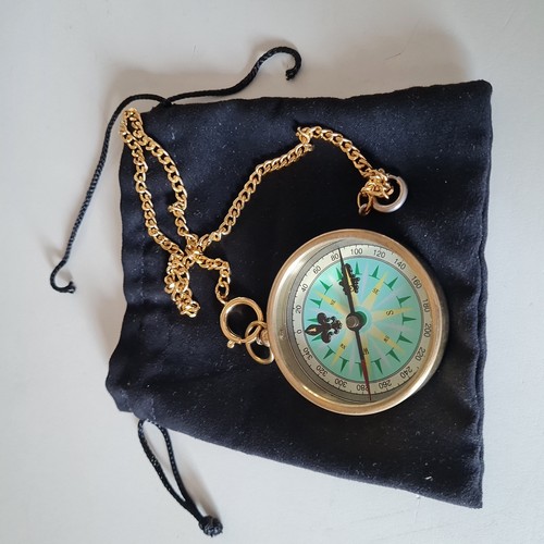 Bussola vintage  tascabile  con rosa dei venti rea