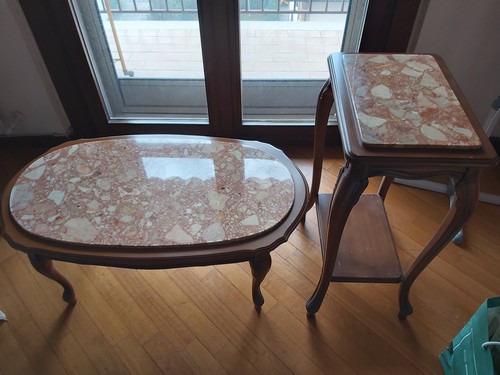 vendo tavolini in legno