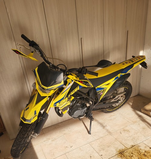 Valenti suzuki s01 50 cc motard