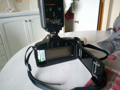 MACCHINA FOTOGRAFICA CANON EOS 850